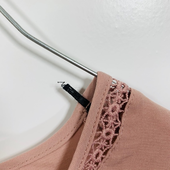 Ro&De Blush Eyelet Boho Tunic; S - Picture 5 of 10